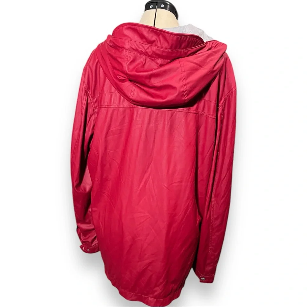 Red rain jacket - Picture 2 of 6